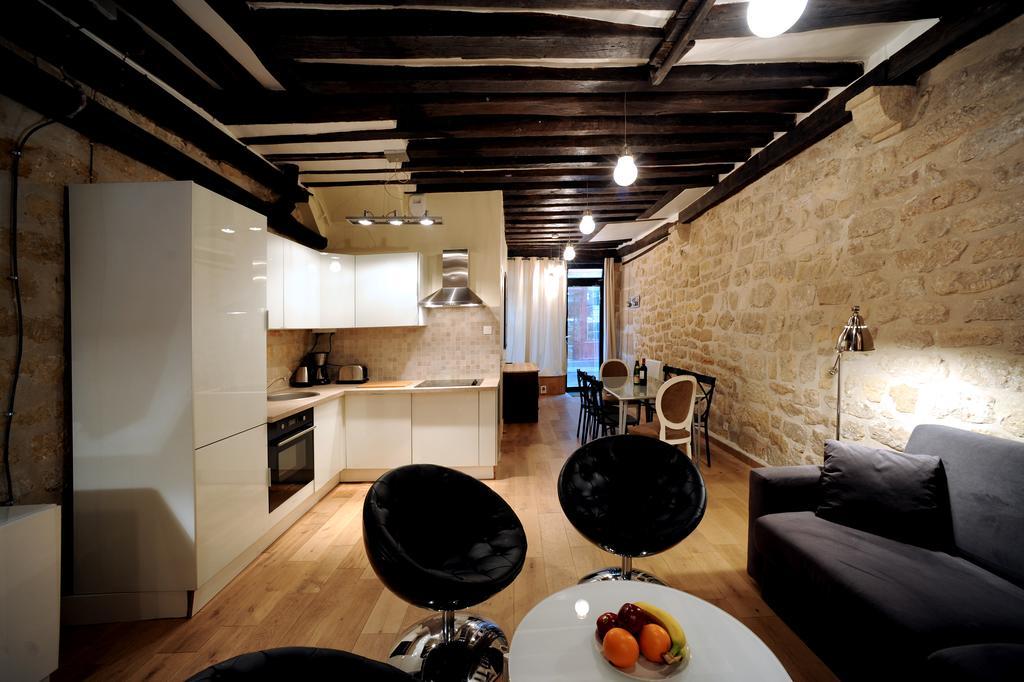 Unique Loft Apartment In Le Marais Parijs Buitenkant foto